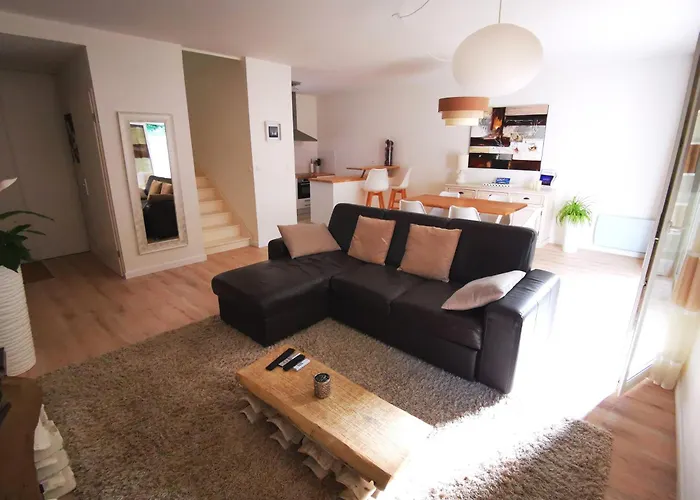 90 M2 Avec Parking Terrasse Balcons, Proche Du Port Et Plages * 阿卡雄